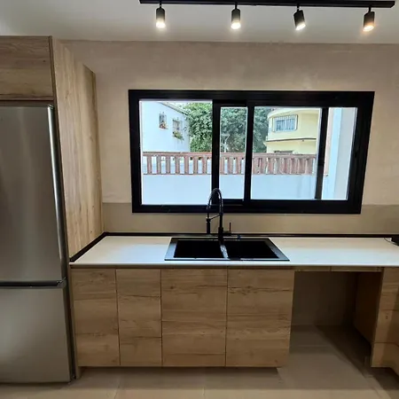 Privada Con Barbacoa Y Patio Cerca De La Playa * Торремолінос