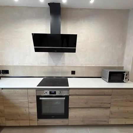 Privada Con Barbacoa Y Patio Cerca De La Playa