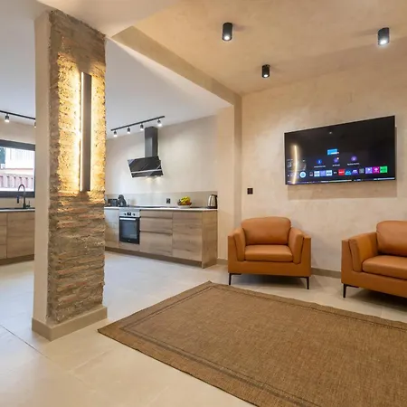 Privada Con Barbacoa Y Patio Cerca De La Playa Hébergement de vacances Torremolinos