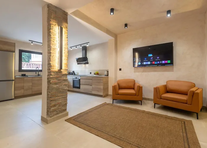 Privada Con Barbacoa Y Patio Cerca De La Playa Hébergement de vacances Torremolinos