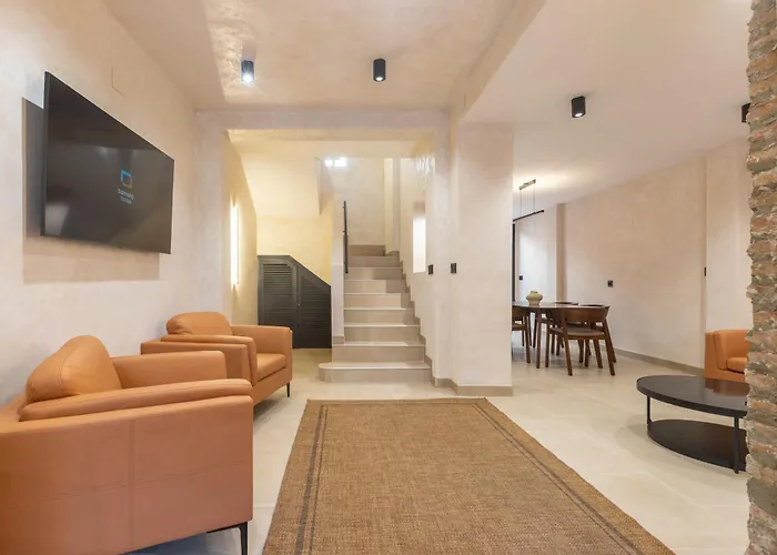 Privada Con Barbacoa Y Patio Cerca De La Playa Torremolinos