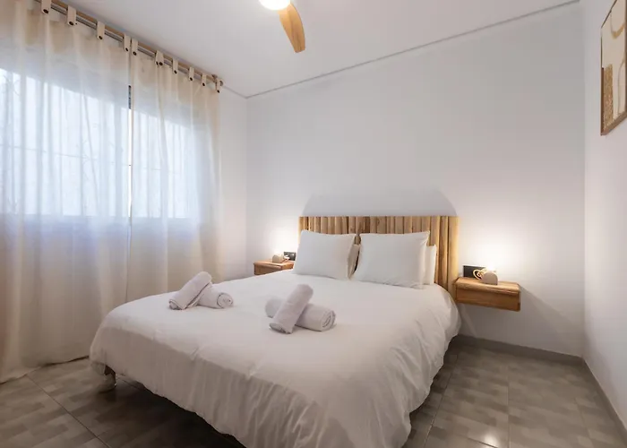 Privada Con Barbacoa Y Patio Cerca De La Playa Hébergement de vacances